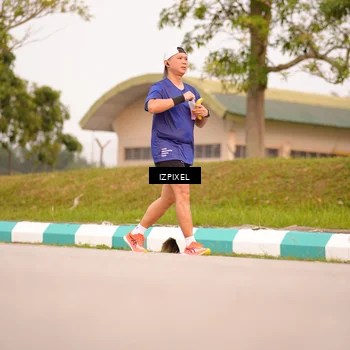Runner Photo 7544276
