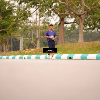 Runner Photo 7544287