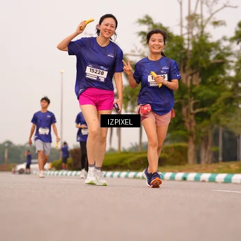 Runner Photo 7544304
