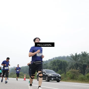 Runner Photo 7544306