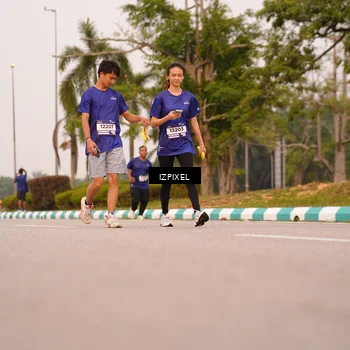 Runner Photo 7544318