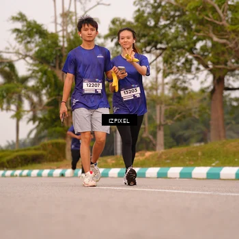 Runner Photo 7544323