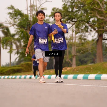 Runner Photo 7544330