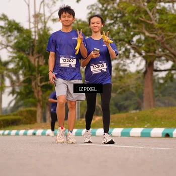 Runner Photo 7544332