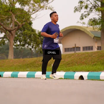 Runner Photo 7544339