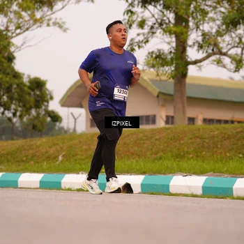 Runner Photo 7544343