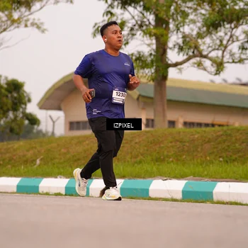 Runner Photo 7544345