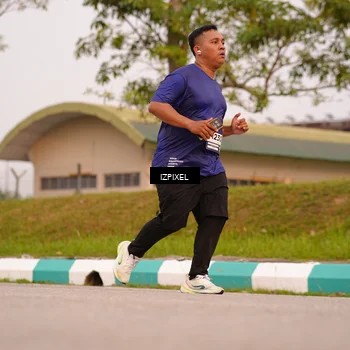 Runner Photo 7544348