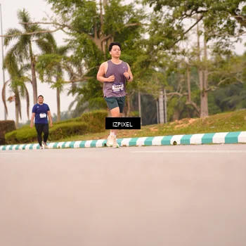 Runner Photo 7544349