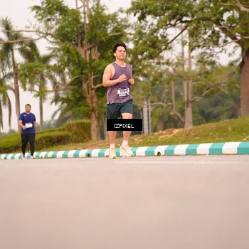 Runner Photo 7544352