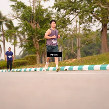 Runner Photo 7544353