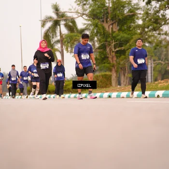 Runner Photo 7544365