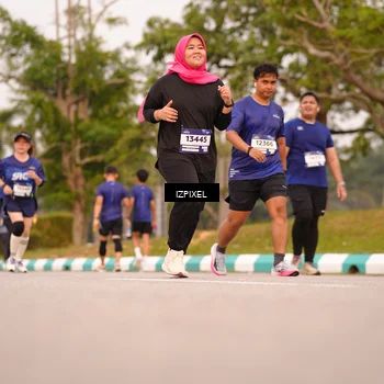 Runner Photo 7544369