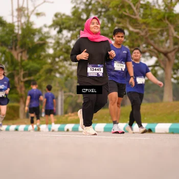 Runner Photo 7544372