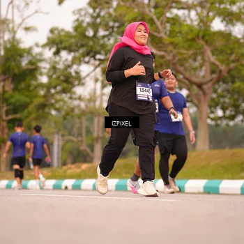 Runner Photo 7544373