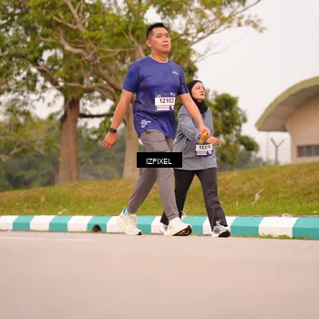 Runner Photo 7544402