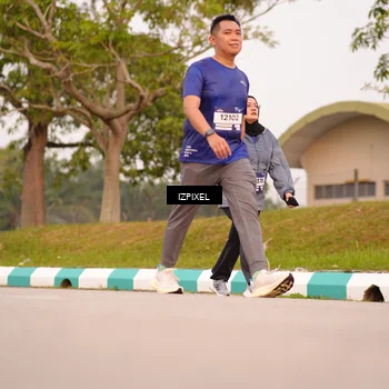 Runner Photo 7544405