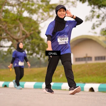 Runner Photo 7544436