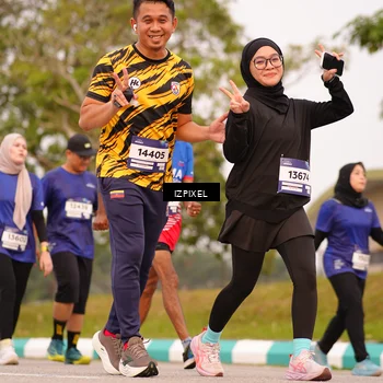 Runner Photo 7544440