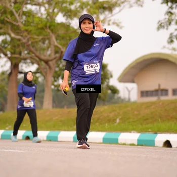 Runner Photo 7544441