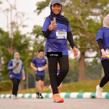 Runner Photo 7544450