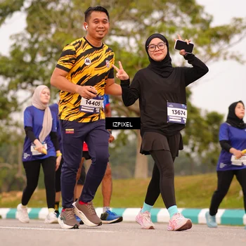 Runner Photo 7544454