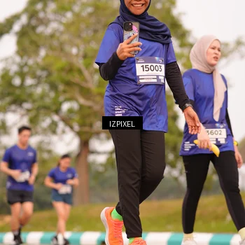 Runner Photo 7544459
