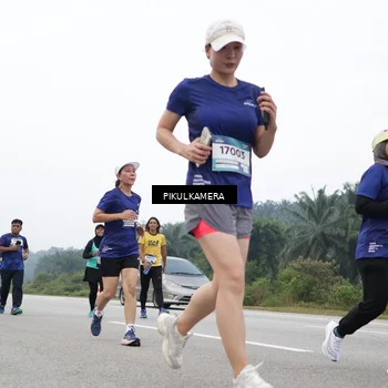 Runner Photo 7544469