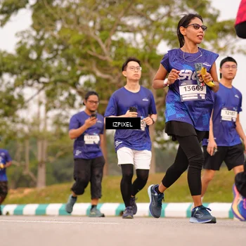 Runner Photo 7544491
