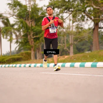 Runner Photo 7544535