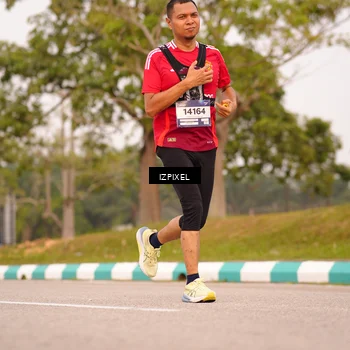 Runner Photo 7544552