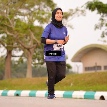 Runner Photo 7544573
