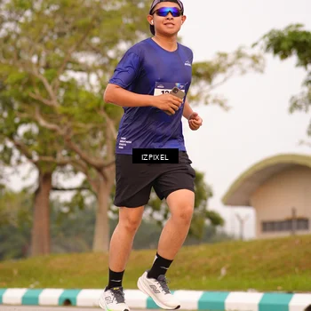 Runner Photo 7544582
