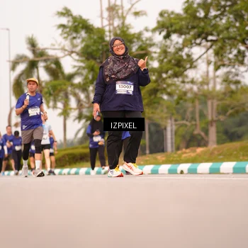 Runner Photo 7544597