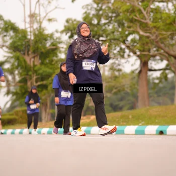 Runner Photo 7544607
