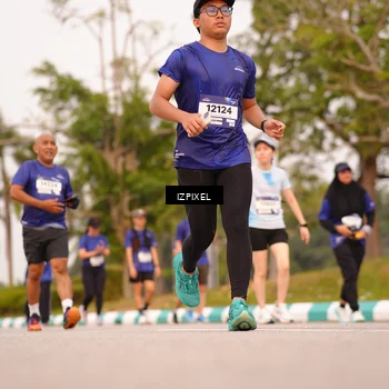 Runner Photo 7544636