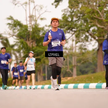 Runner Photo 7544637