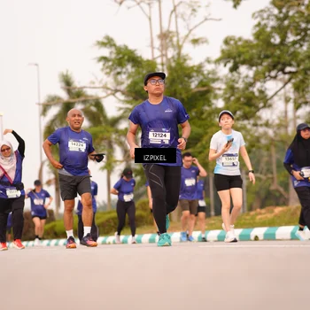Runner Photo 7544645