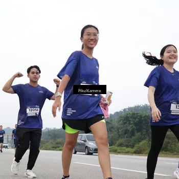 Runner Photo 7544646