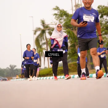 Runner Photo 7544654