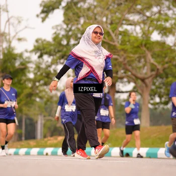Runner Photo 7544662
