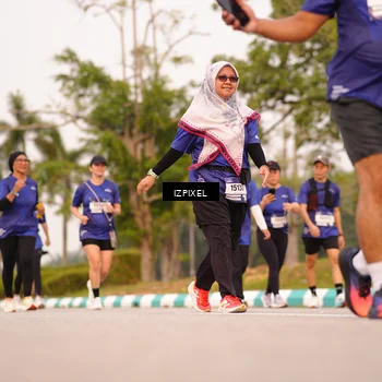 Runner Photo 7544663
