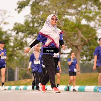 Runner Photo 7544665