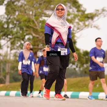 Runner Photo 7544666