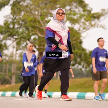 Runner Photo 7544667