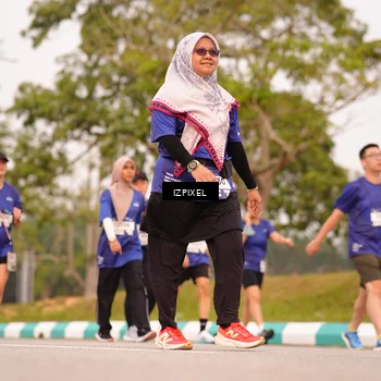 Runner Photo 7544668