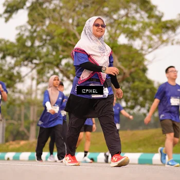 Runner Photo 7544669