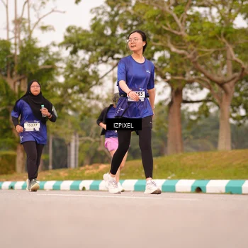 Runner Photo 7544686