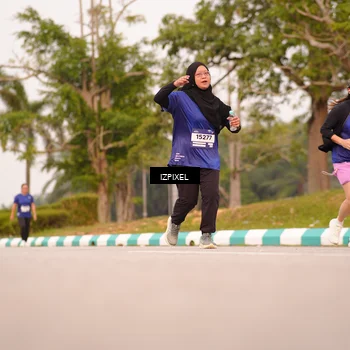 Runner Photo 7544693