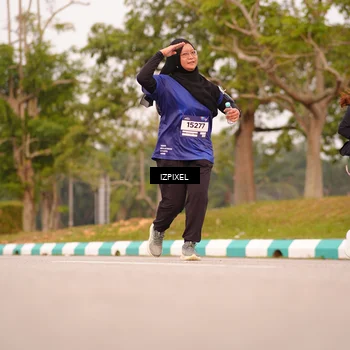 Runner Photo 7544695